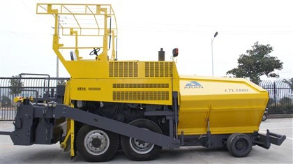 Asfalt Finişer Makinası